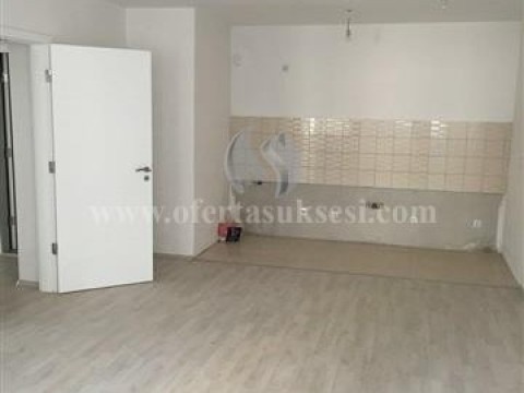 Shes banesen 80m2 kati i -II- / Prishtine