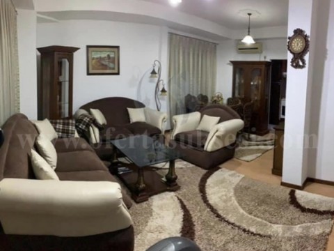 Shes ose Jap me qira banesen 75m2 kati i -IV- / Ferizaj