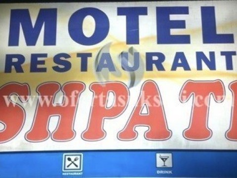 Ofroj pune per mirembajtes-e te dhomave
