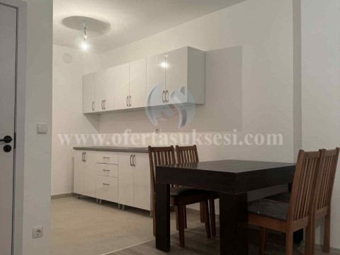 Jap me qira banesen 65m2 kati i -VI-/Fushe Kosove