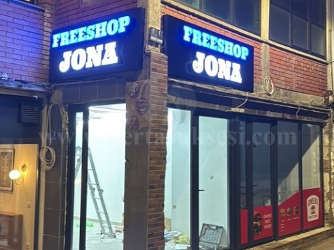 Ofroj pune per shitese