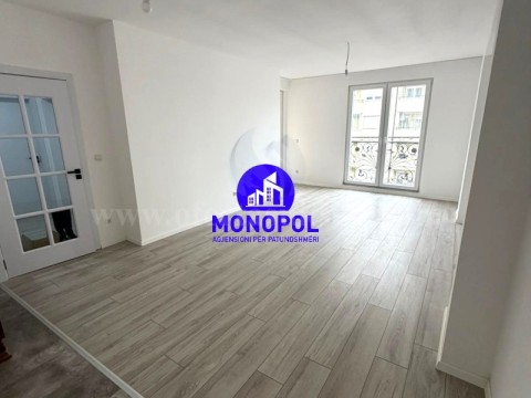 Shes banesen 77.12m2 kati i -IV- / Fushe Kosove