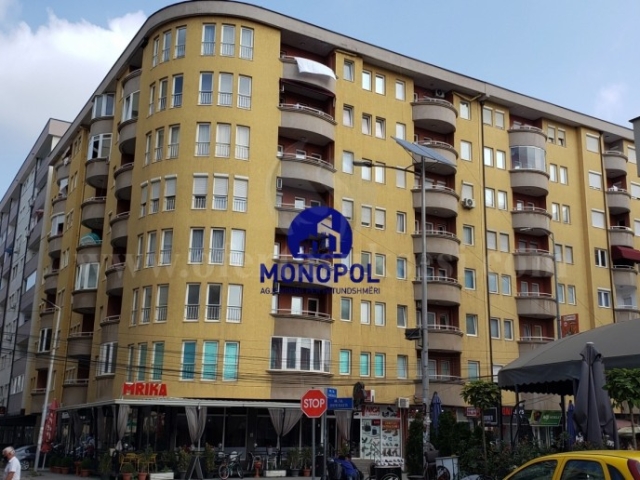 Shes banesen 130m2 kati i -VII- / Fushe Kosove