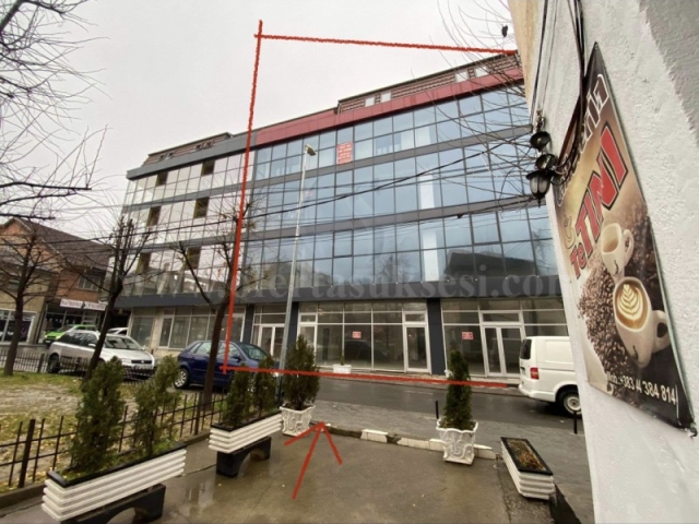 Jap me qira lokalin/objektin 520m2 / Prizren