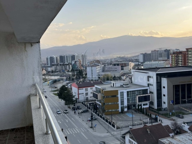 Jap me qira banesen-ZYREN 97.8m2 kati i -IX- / Ferizaj